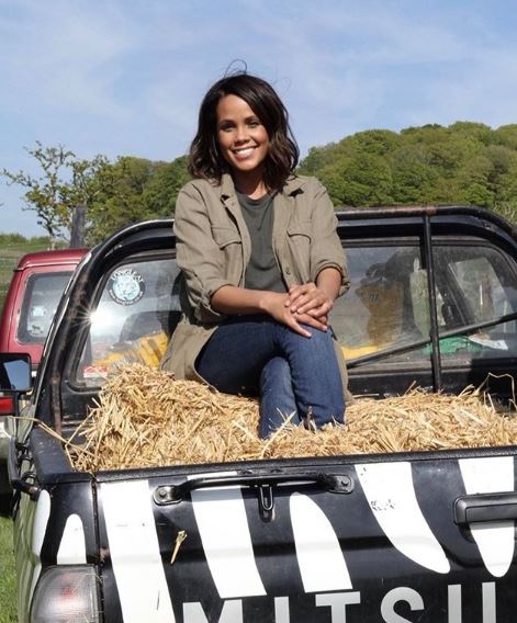 Jean Johansson TV presenter Wiki ,Bio, Profile, Unknown Facts and Family Details revealed